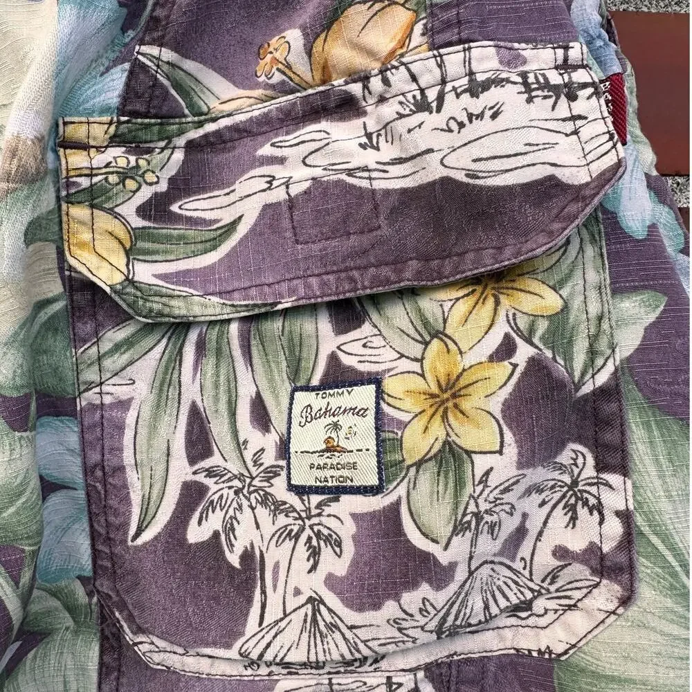 Vintage 90s Y2K Tommy Bahama Men's Silk Hawaiian Shorts with Drawstring Waist